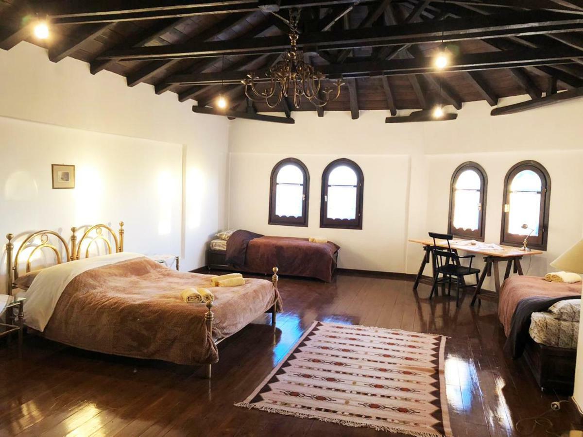 Karpofora Traditional Guesthouse Мілеай Екстер'єр фото