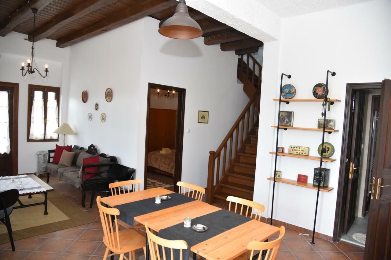 Karpofora Traditional Guesthouse Мілеай Екстер'єр фото